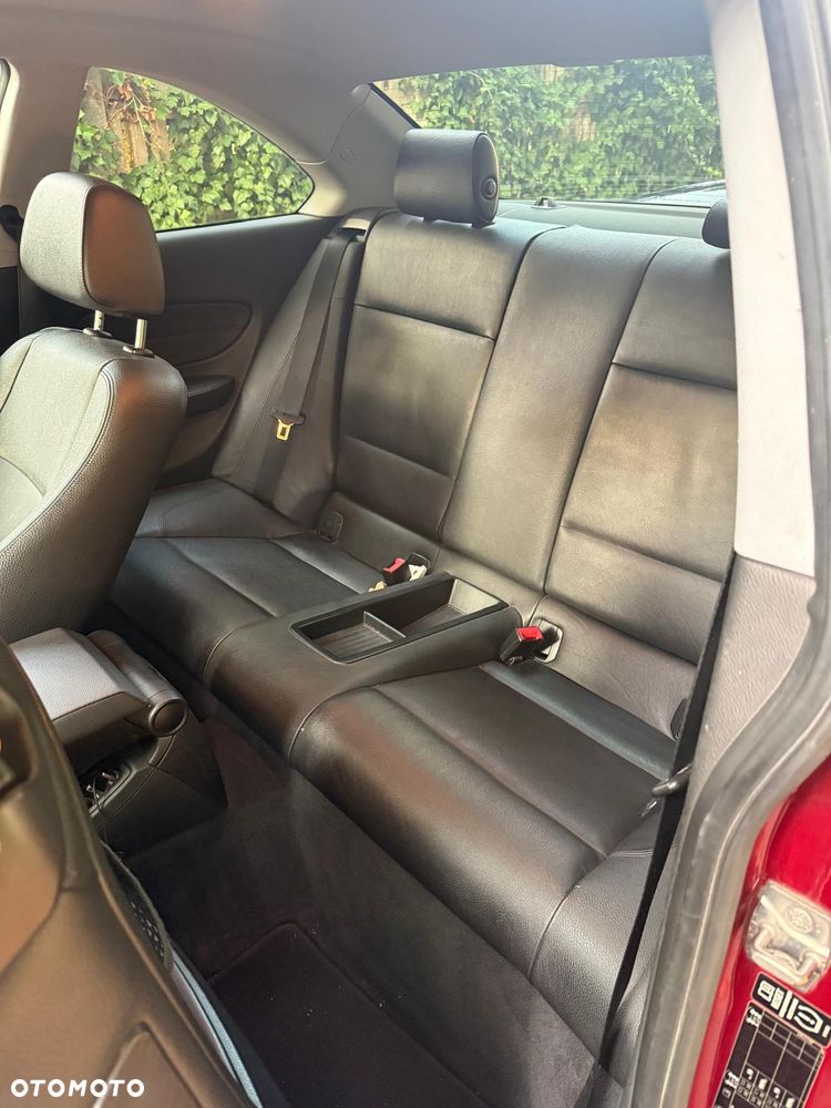 BMW Seria 1 125i - 9