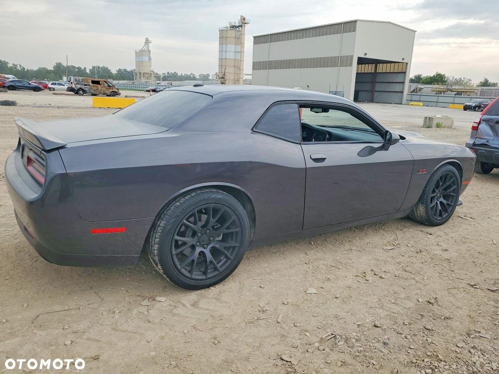 Dodge Challenger Automatik R/T Plus - 5
