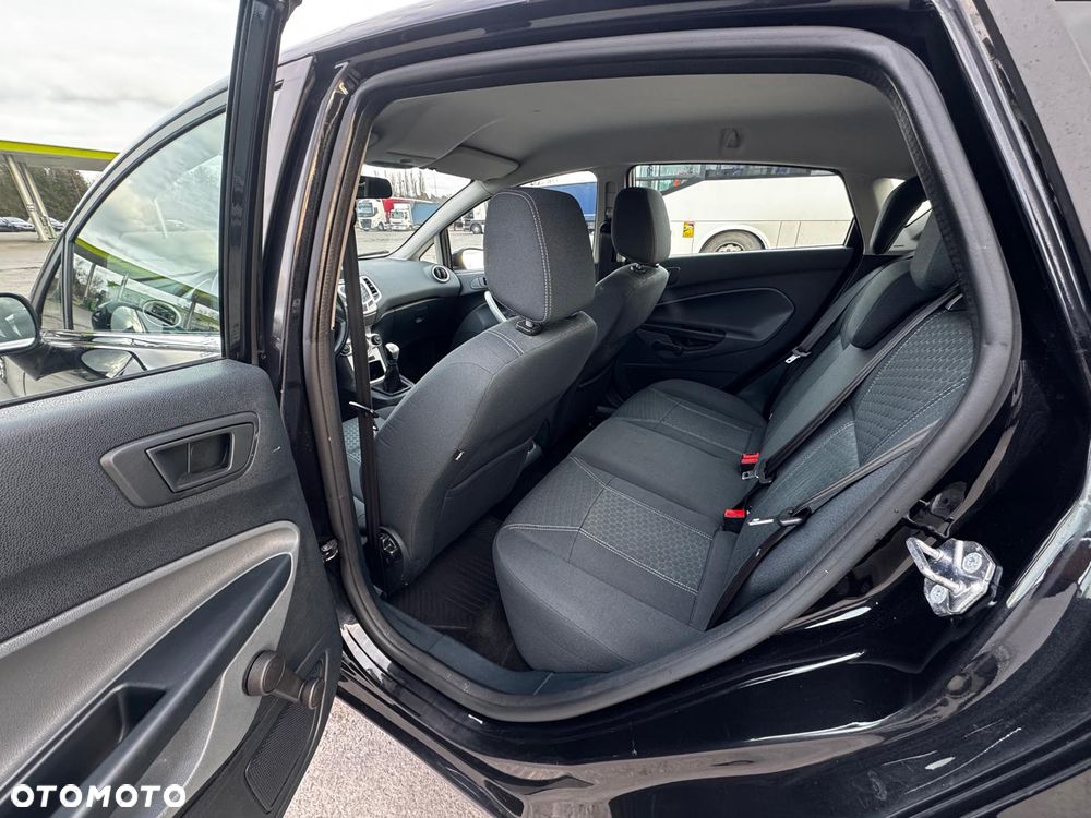 Ford Fiesta 1.25 Silver X (Ambiente) - 8