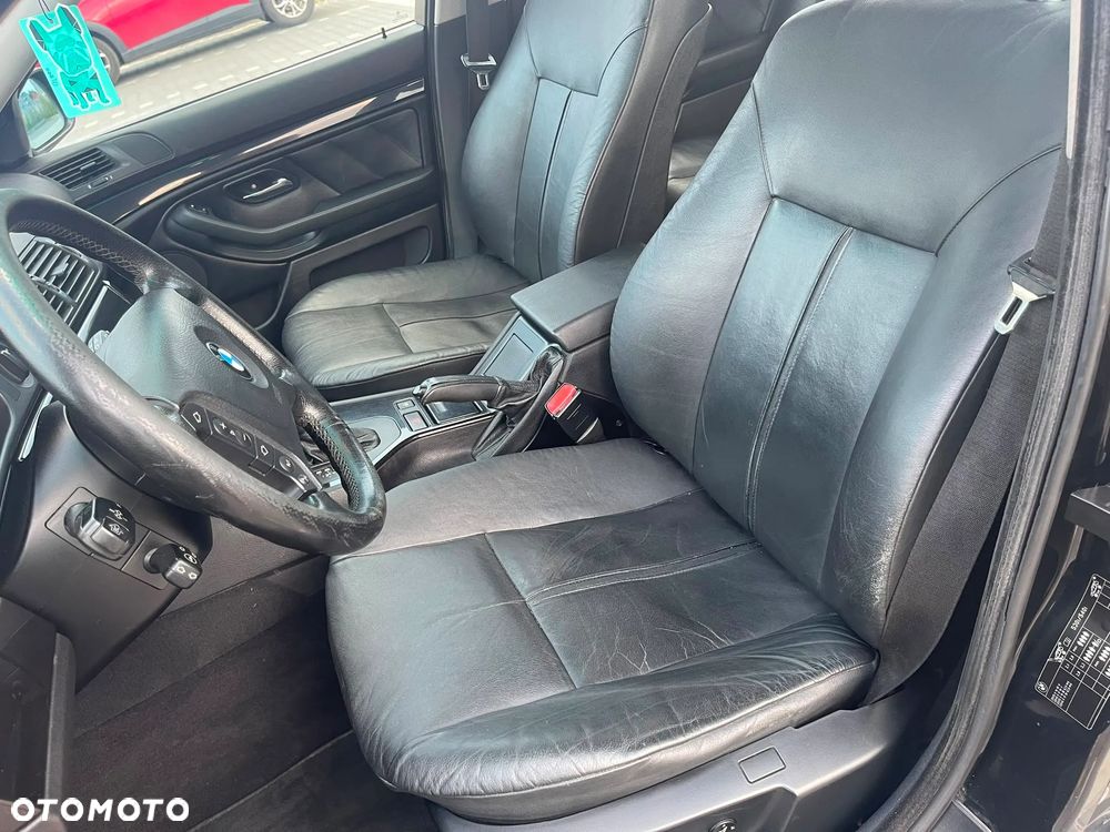 BMW Seria 5 - 14