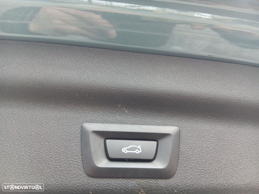 BMW iX1 eDrive20 - 26