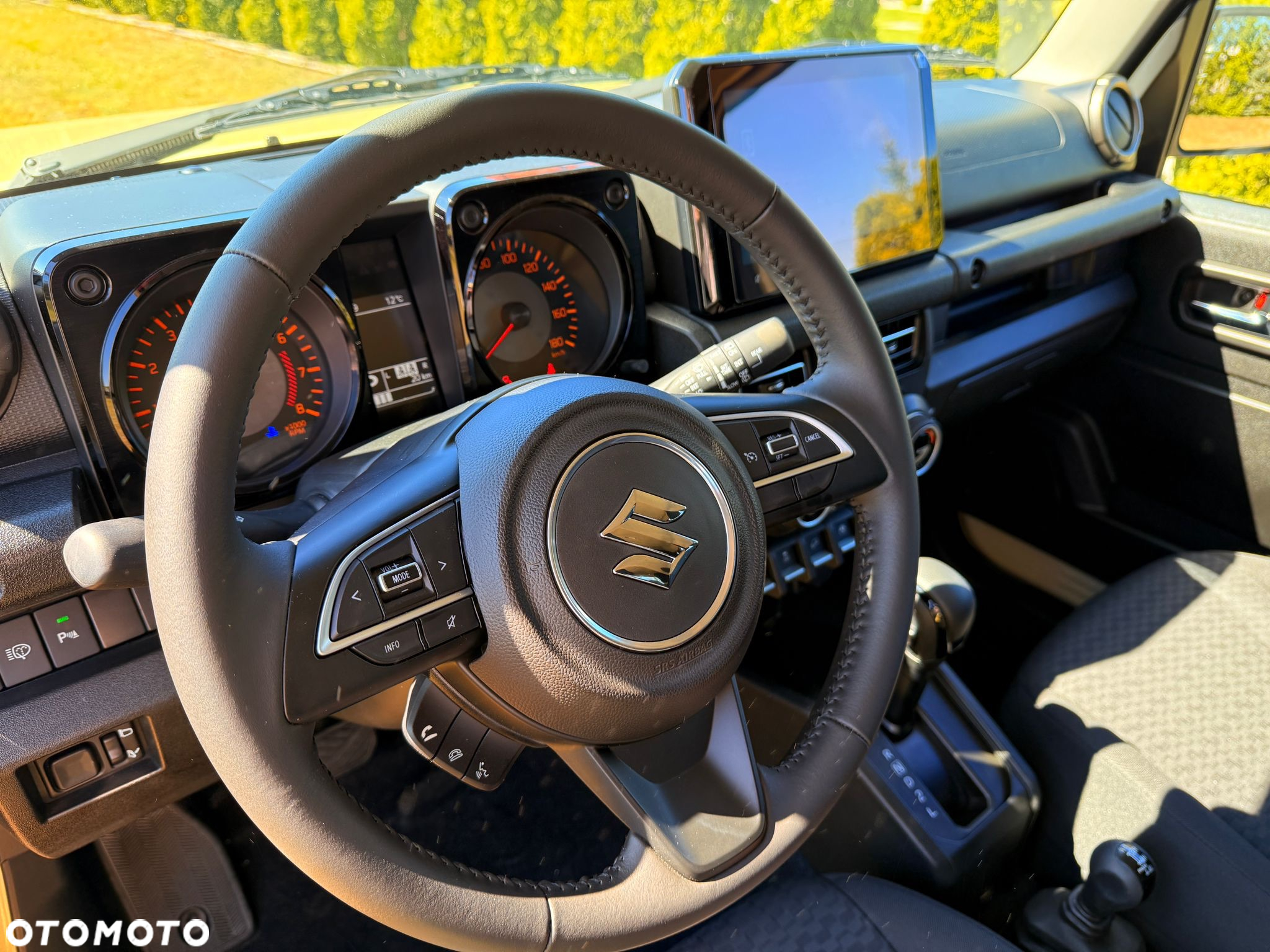 Suzuki Jimny 1.5 Elegance - 30