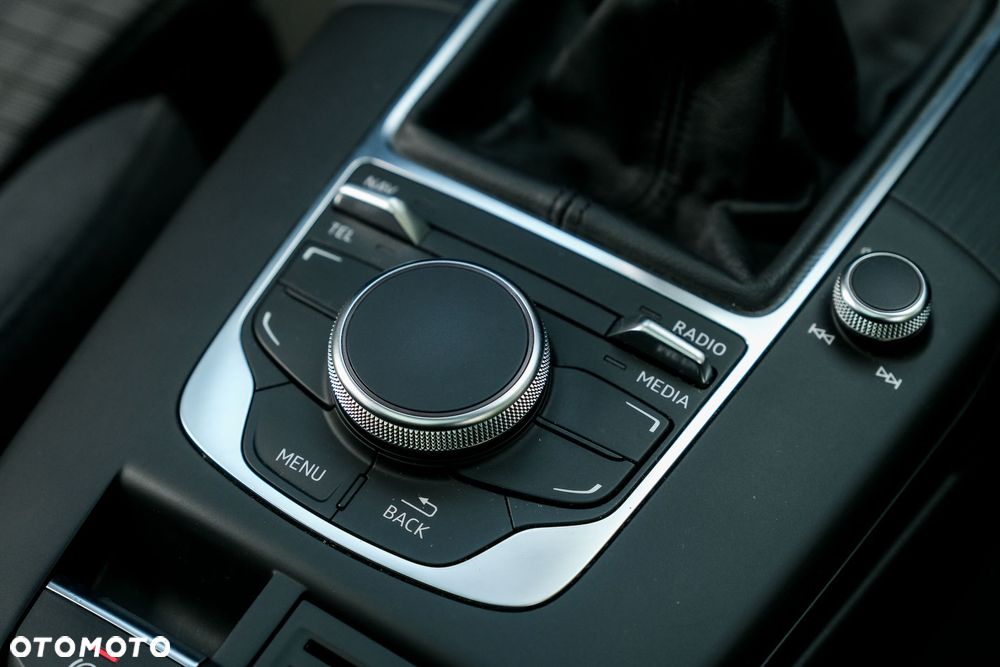 Audi A3 Limousine 2.0 TDI sport - 28