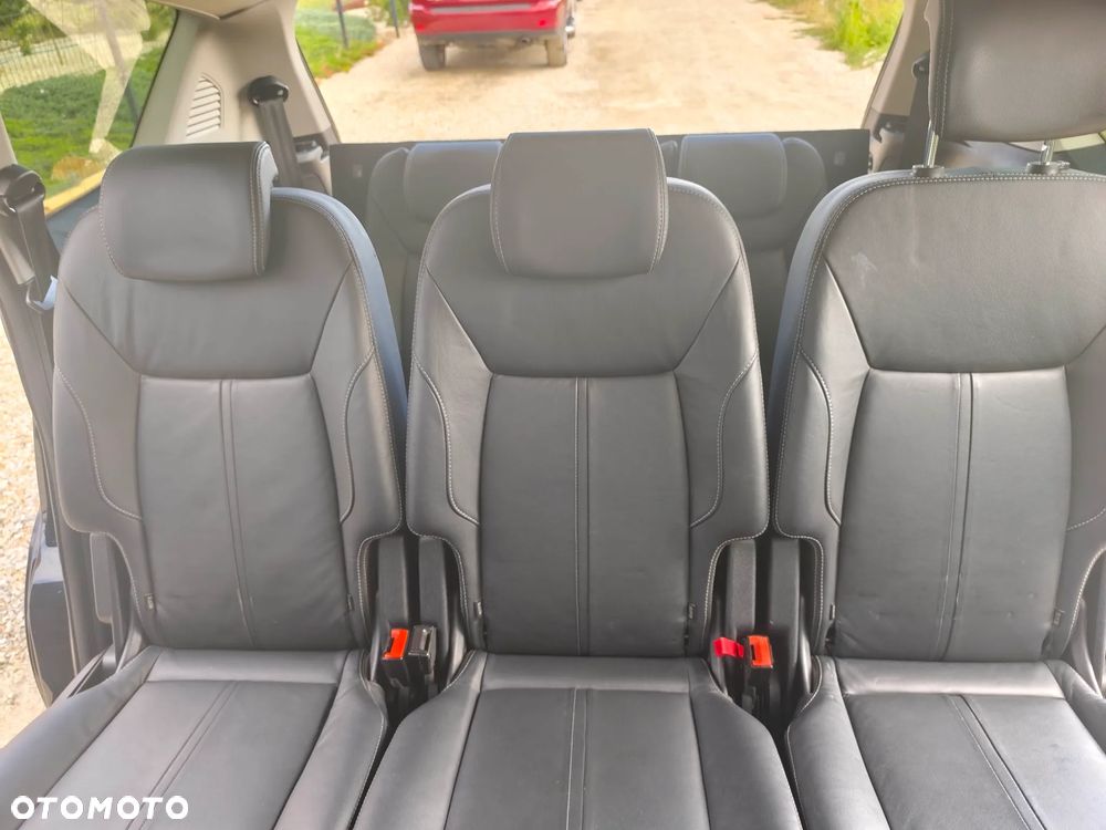 Ford S-Max 2.0 TDCi DPF Titanium - 11