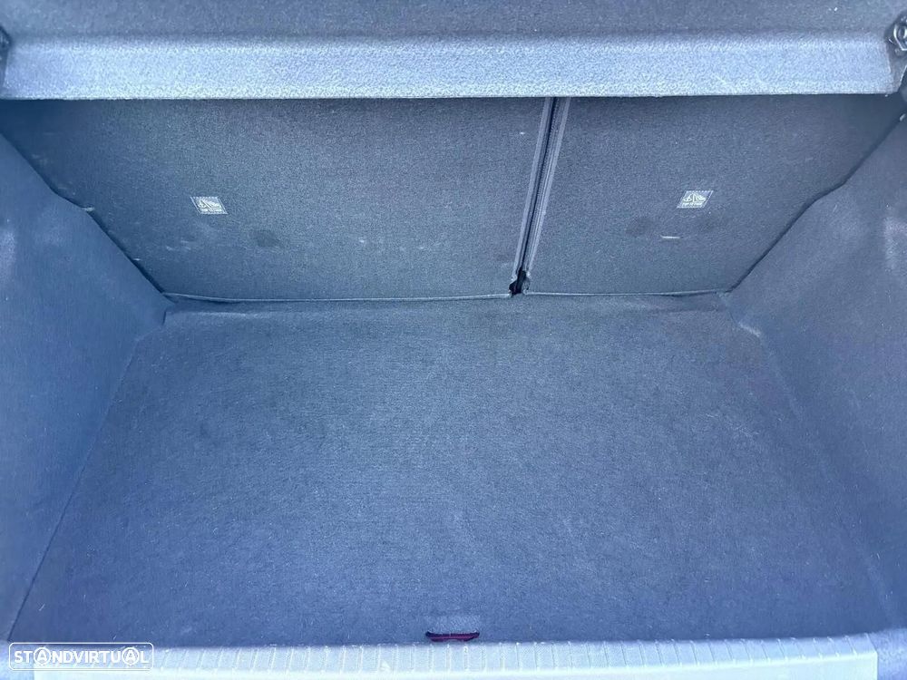 Opel Corsa 1.2 Business - 28