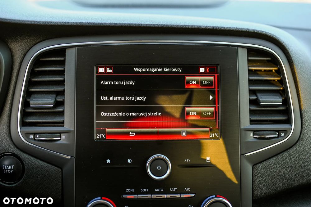 Renault Megane ENERGY TCe 115 LIMITED - 25