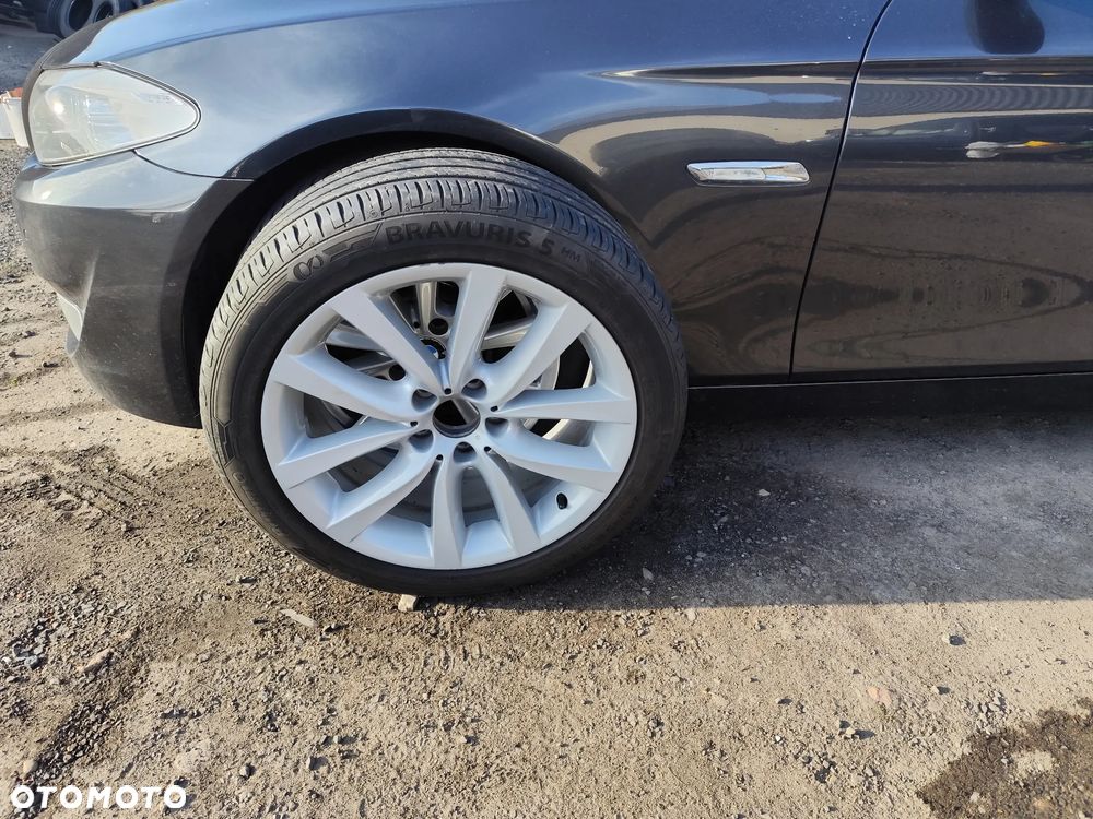 BMW Seria 5 530d Blue Performance - 35