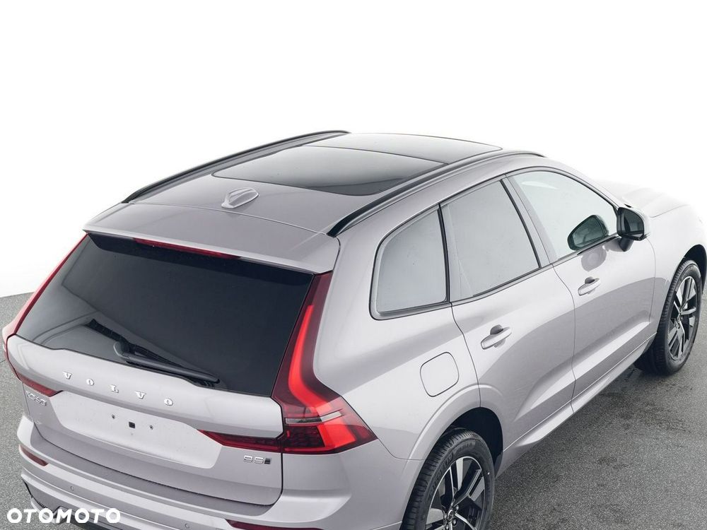 Volvo XC 60 B5 B AWD Plus Dark - 9
