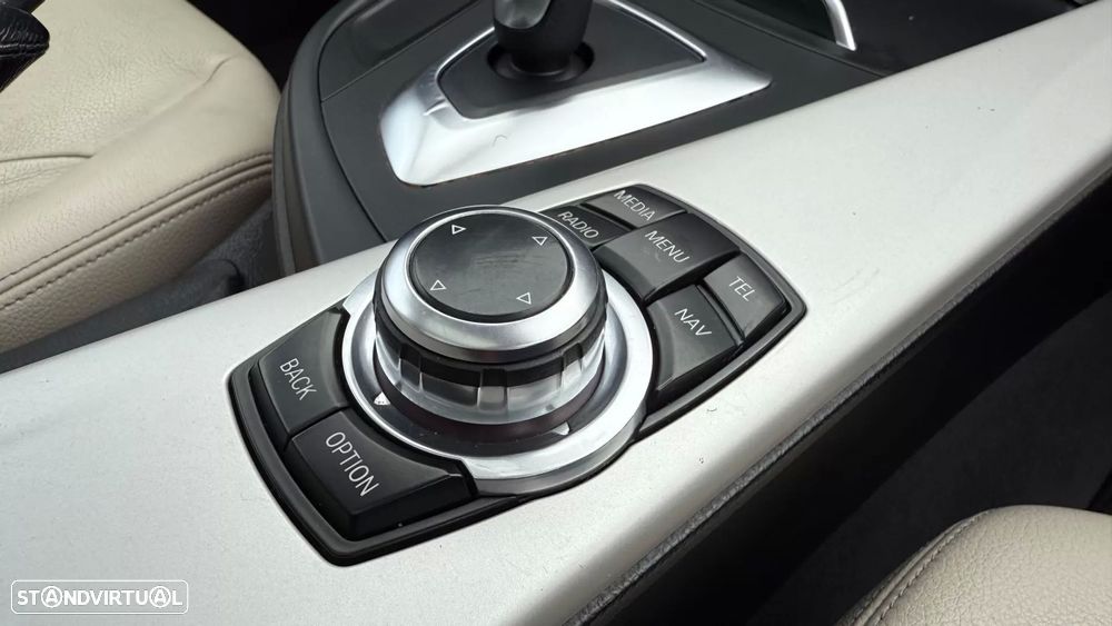 BMW 320 d Aut. Efficient Dynamics Edition Blue Perf. Luxury Line - 38