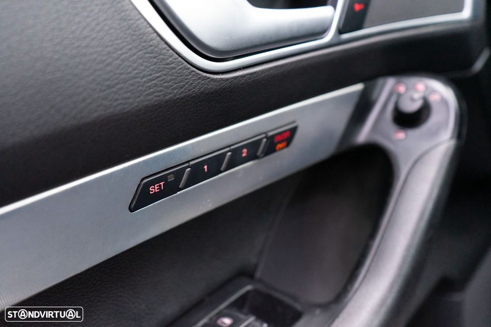 Audi A6 3.0 TDI V6 quattro Exclusive Tiptronic - 21