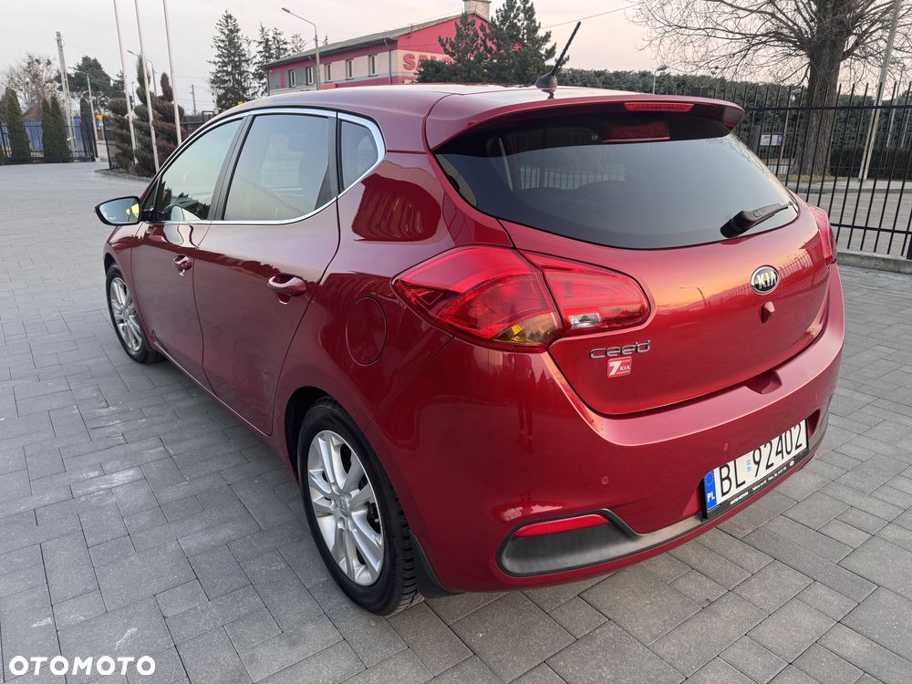 Kia Ceed 1.6 GDI ISG Spirit - 7