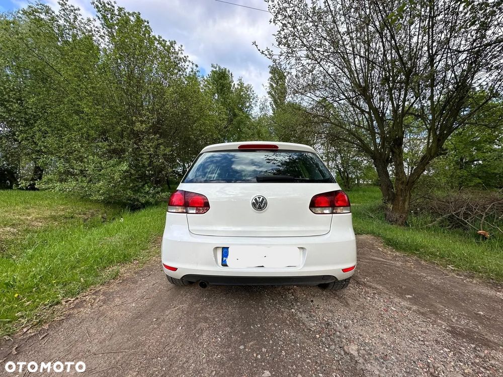 Volkswagen Golf 1.6 TDI Comfortline - 3