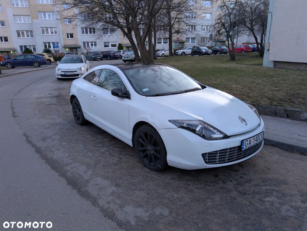 Renault Laguna 2.0 dCi Monaco GP2 - 3