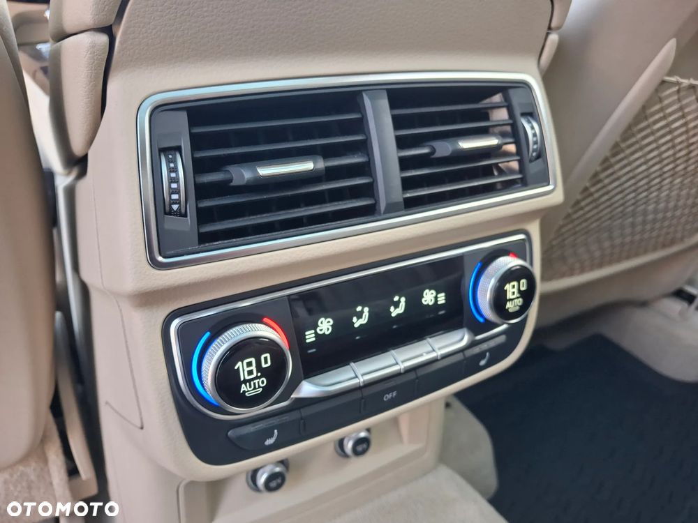 Audi Q7 - 19