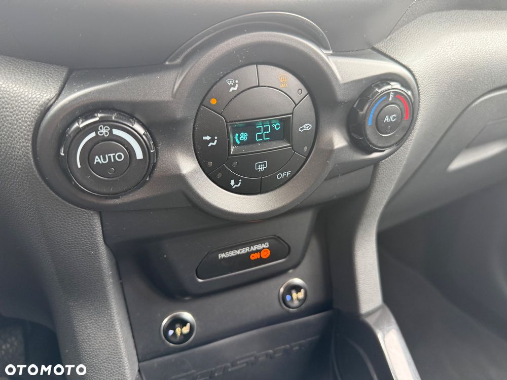 Ford EcoSport 1.0 EcoBoost TITANIUM - 30