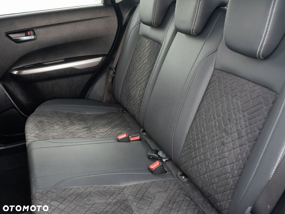 Suzuki Vitara 1.4 Boosterjet SHVS Elegance 2WD - 23