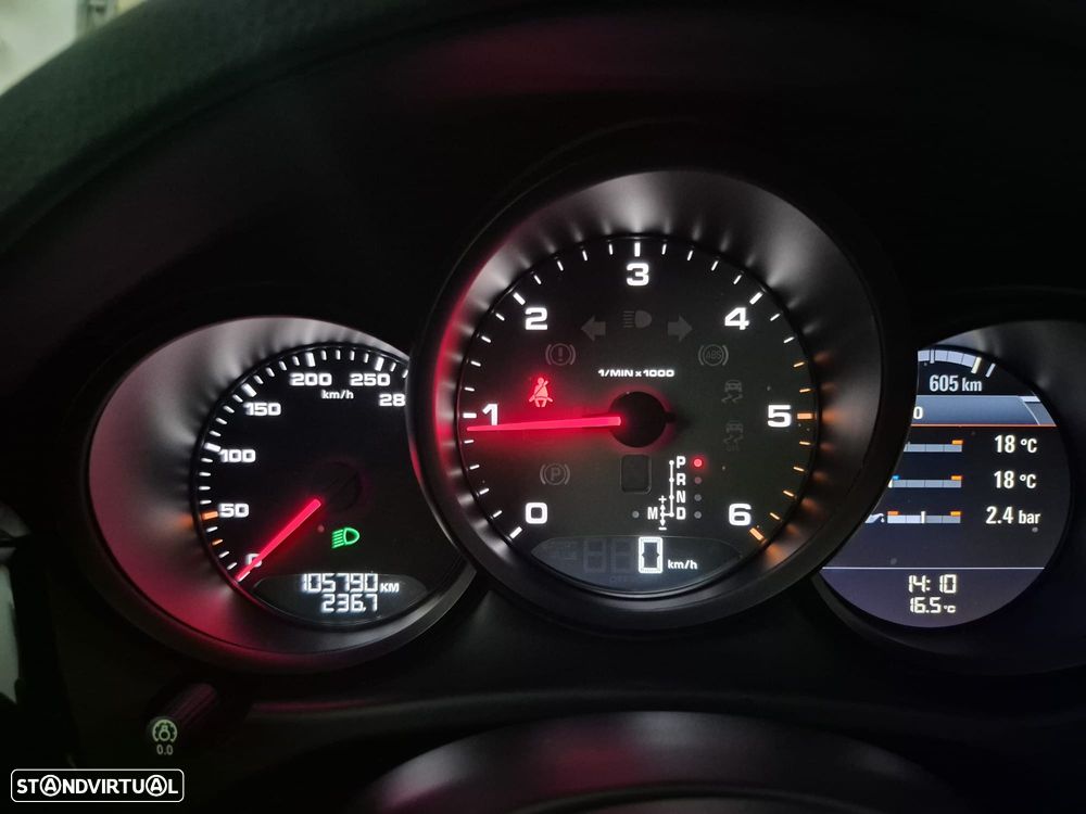 Porsche Macan S PDK - 34