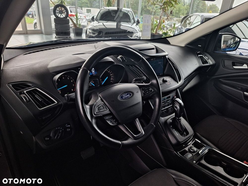 Ford Kuga - 18