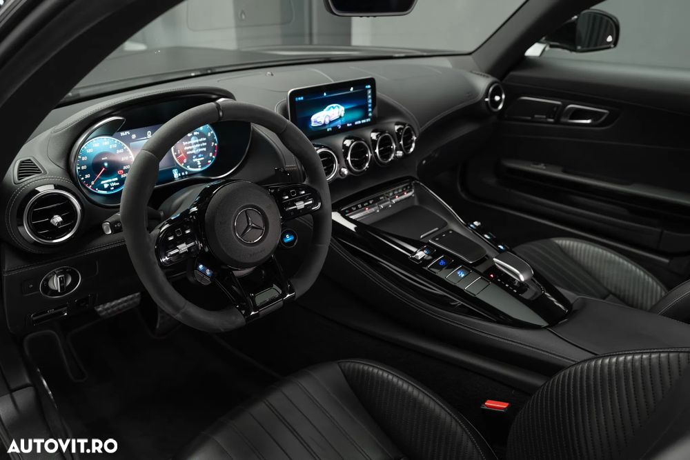 Mercedes-Benz AMG GT Standard - 15
