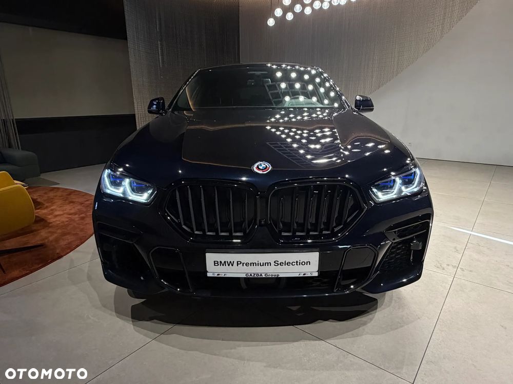 BMW X6 M50i - 4
