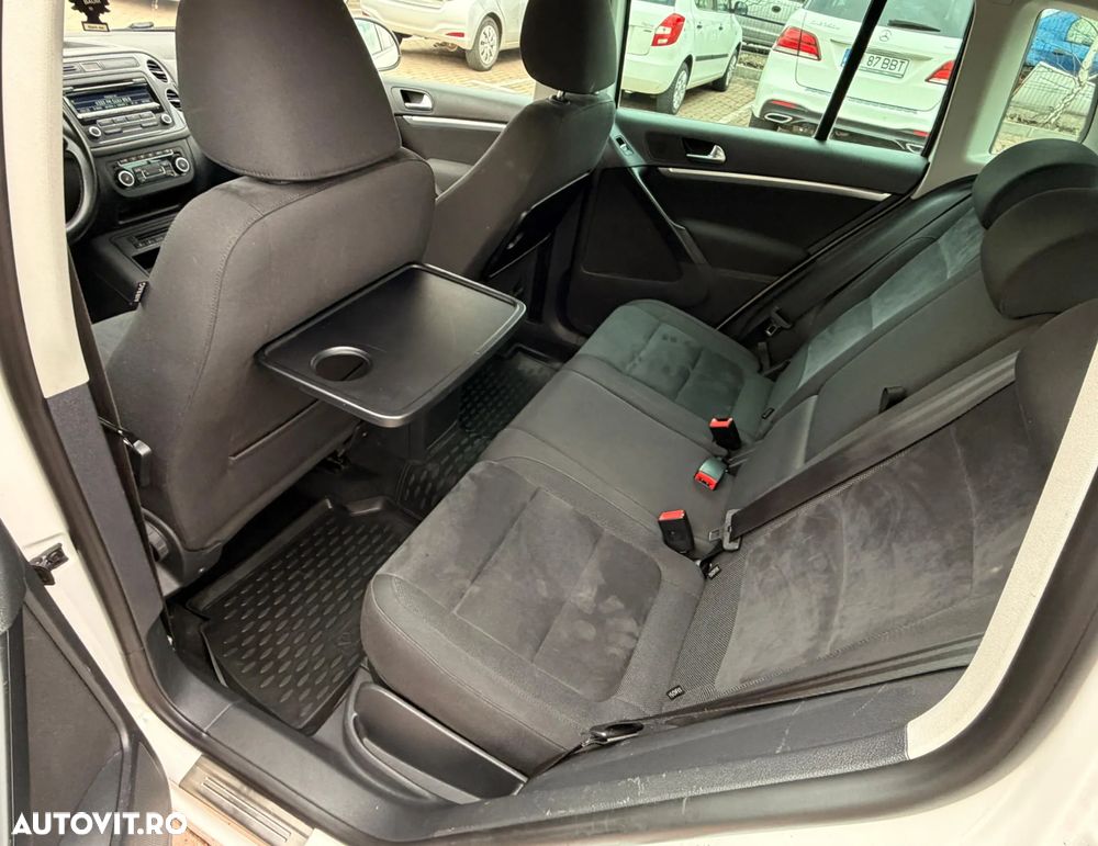 Volkswagen Tiguan 2.0 TDI DPF BlueMotion Technology Exclusive - 8