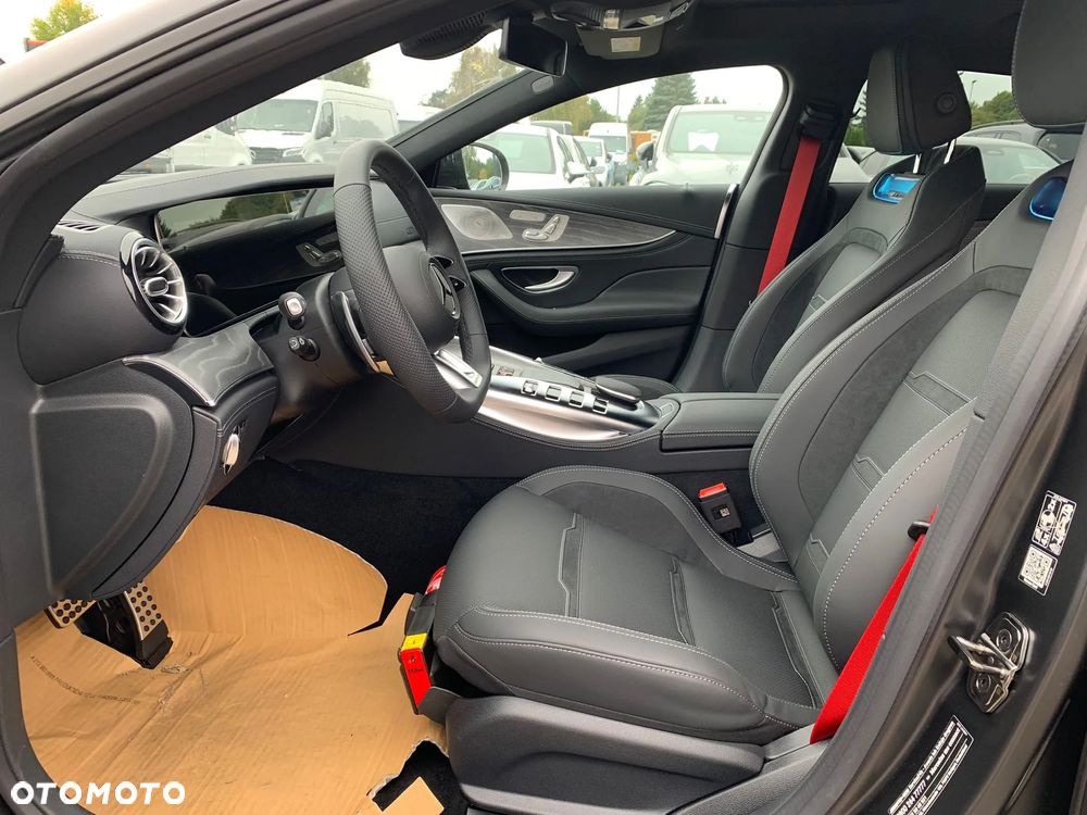 Mercedes-Benz AMG GT 55 4Matic+ - 6
