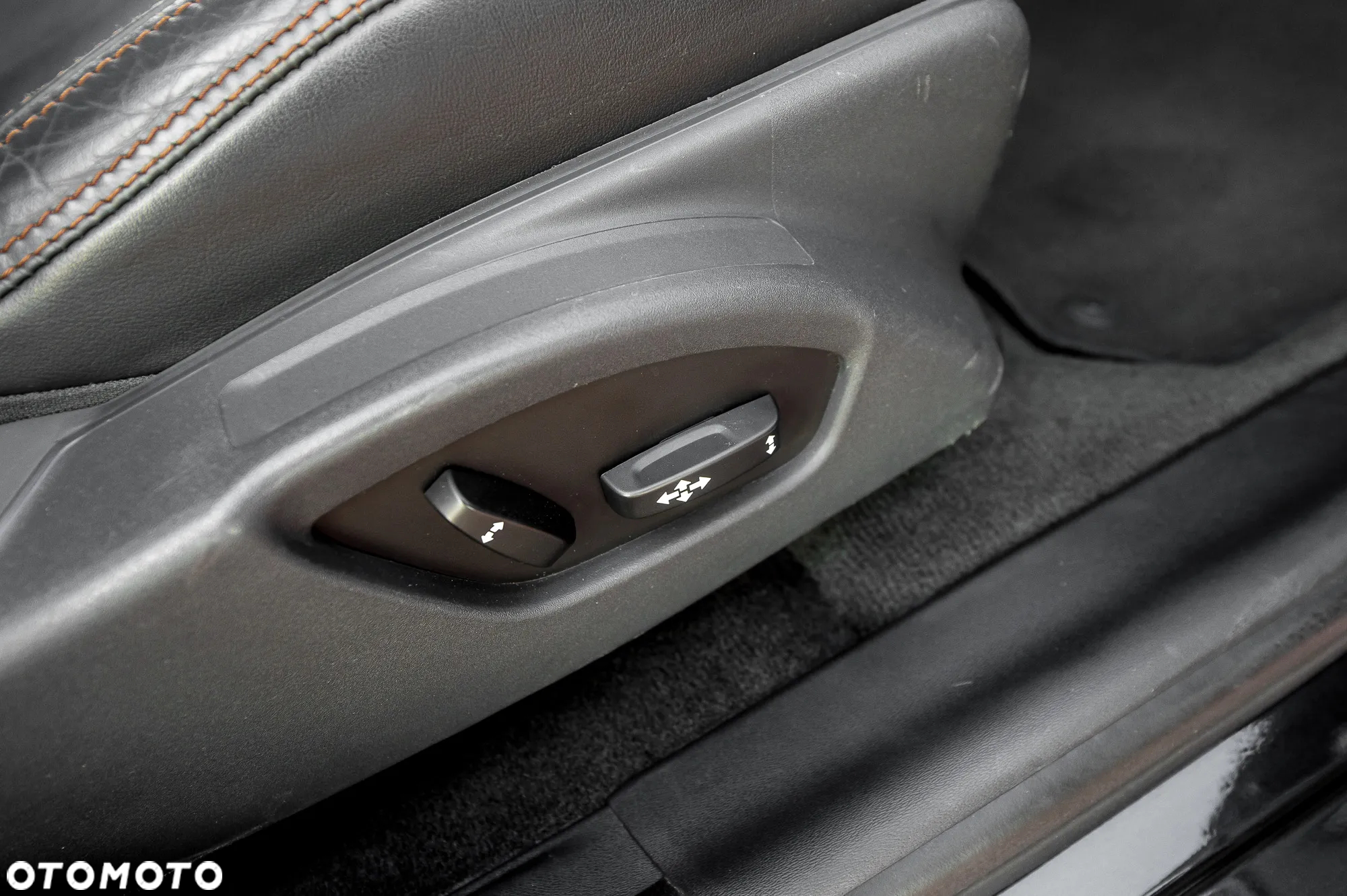 Volvo XC 60 D5 AWD RDesign - 22