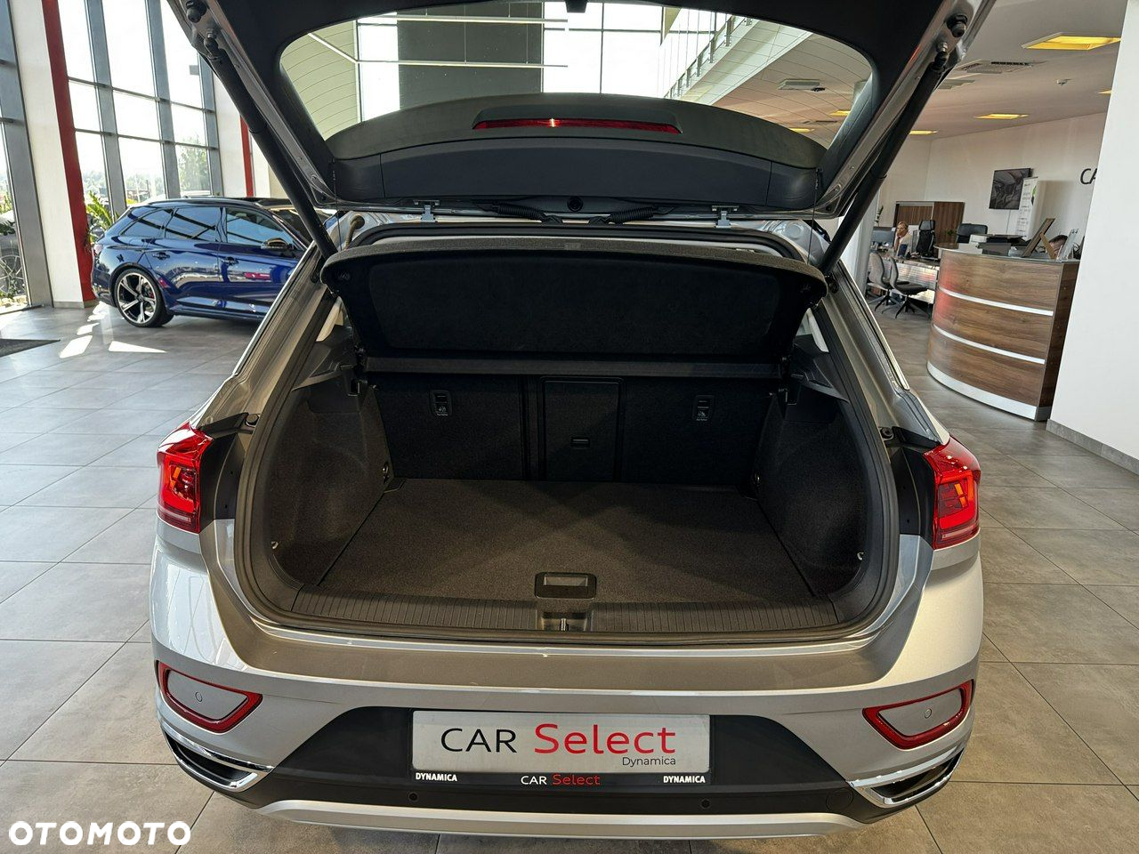 Volkswagen T-Roc - 10