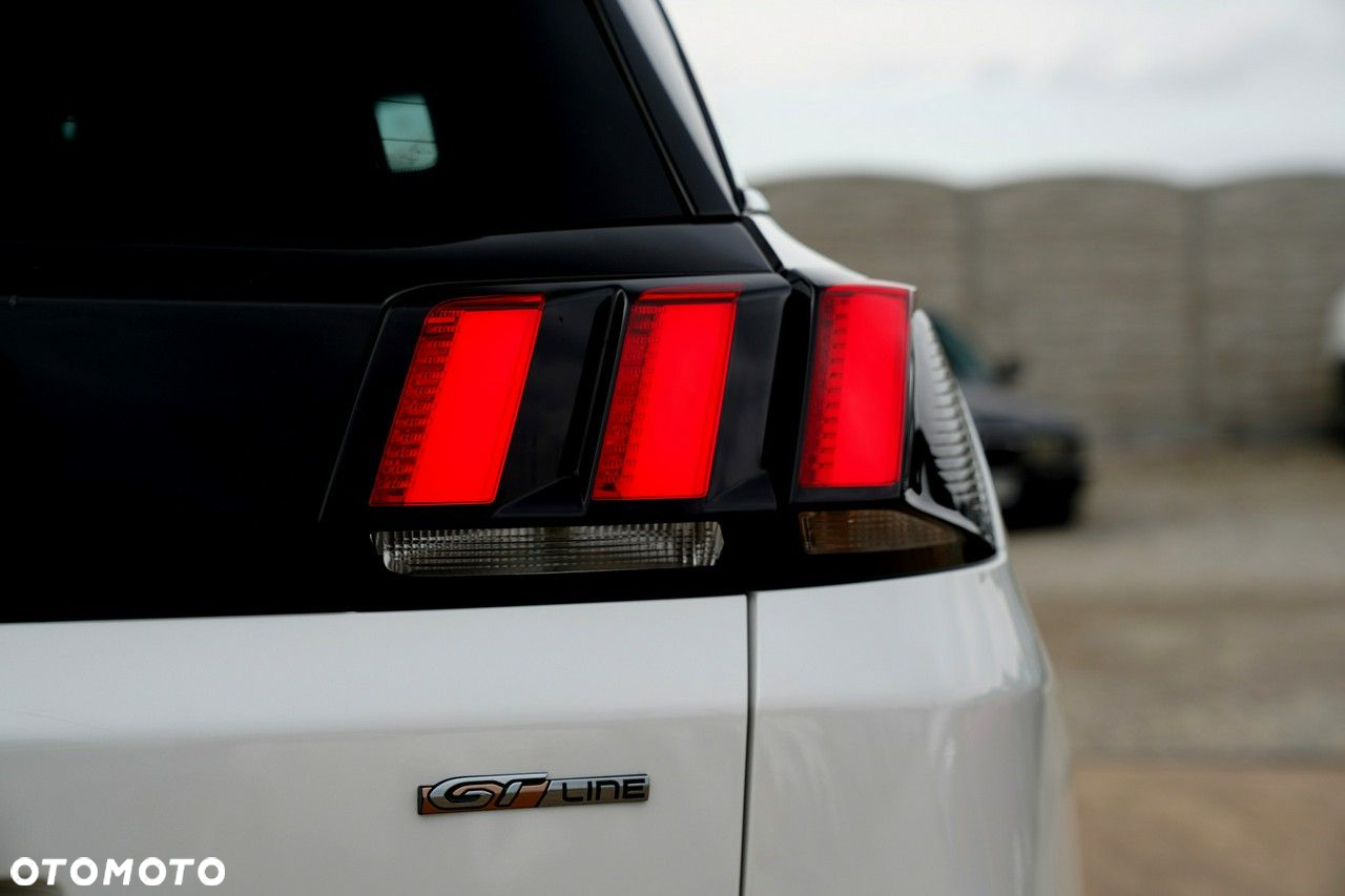 Peugeot 3008 1.6 PureTech GPF GT Line S&S EAT8 - 12