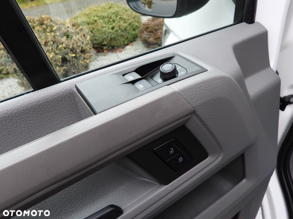 Volkswagen CRAFTER PLANDEKA 10 PALET TEMPOMAT KLIMATYZACJA  180KM - 29