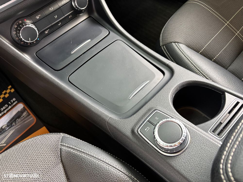 Mercedes-Benz CLA 220 d 7G-DCT AMG Line - 12