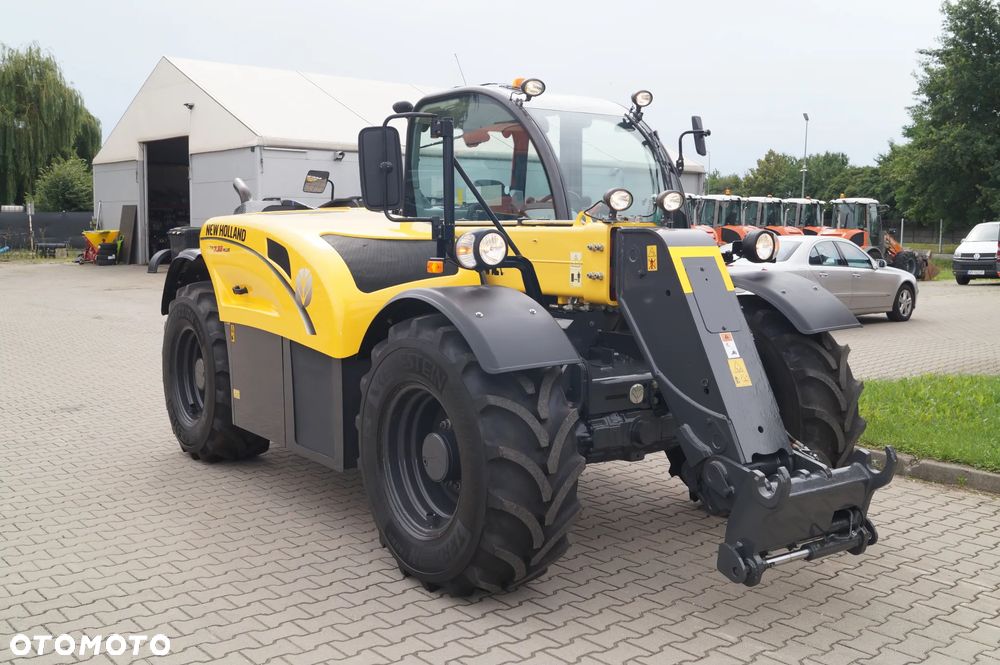 New Holland TH 7.32 Plus ładowarka teleskopowa - 3