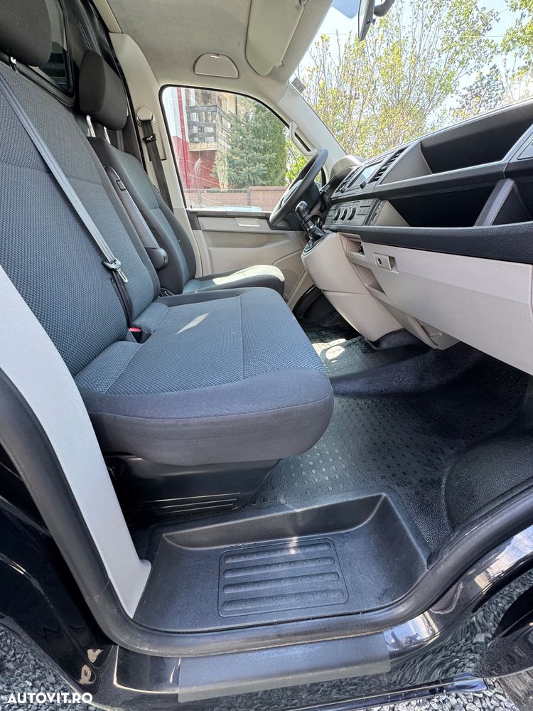 Volkswagen Transporter - 12