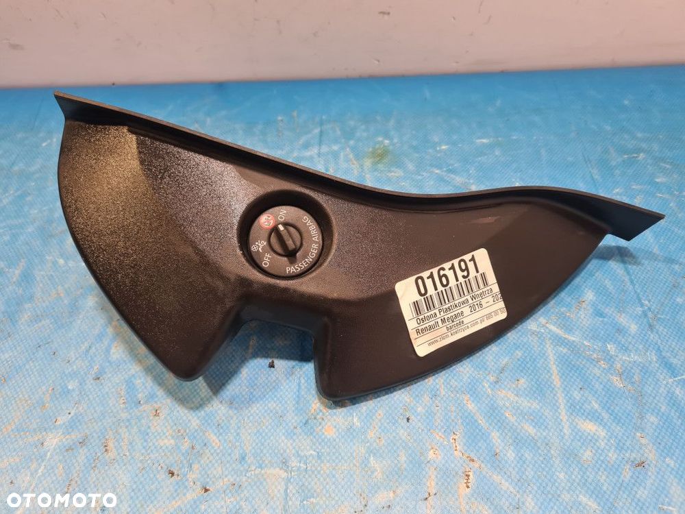 OSŁONA DESKI PRAWA RENAULT MEGANE IV - 1