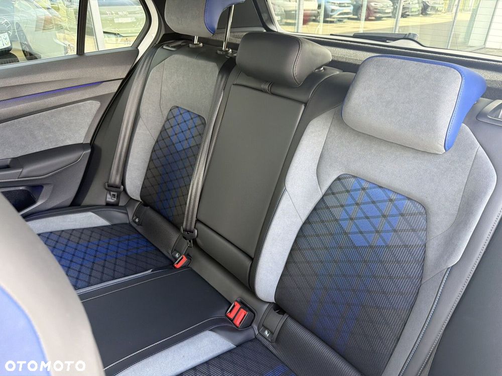 Volkswagen Golf 2.0 TSI 4Motion R DSG - 25
