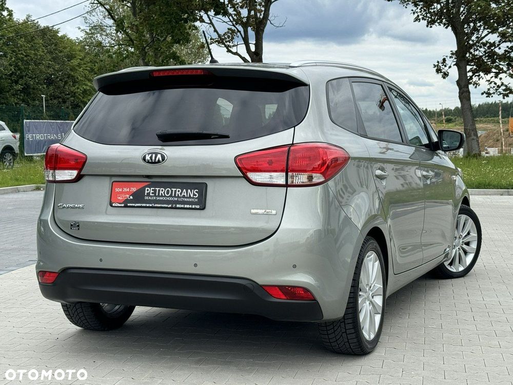Kia Carens 1.7 CRDi Vision - 10