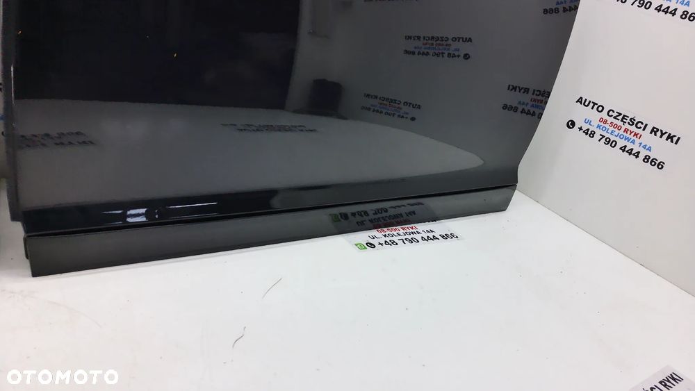 Audi A6 C6 Sedan Drzwi Przód  LZ9W - 4