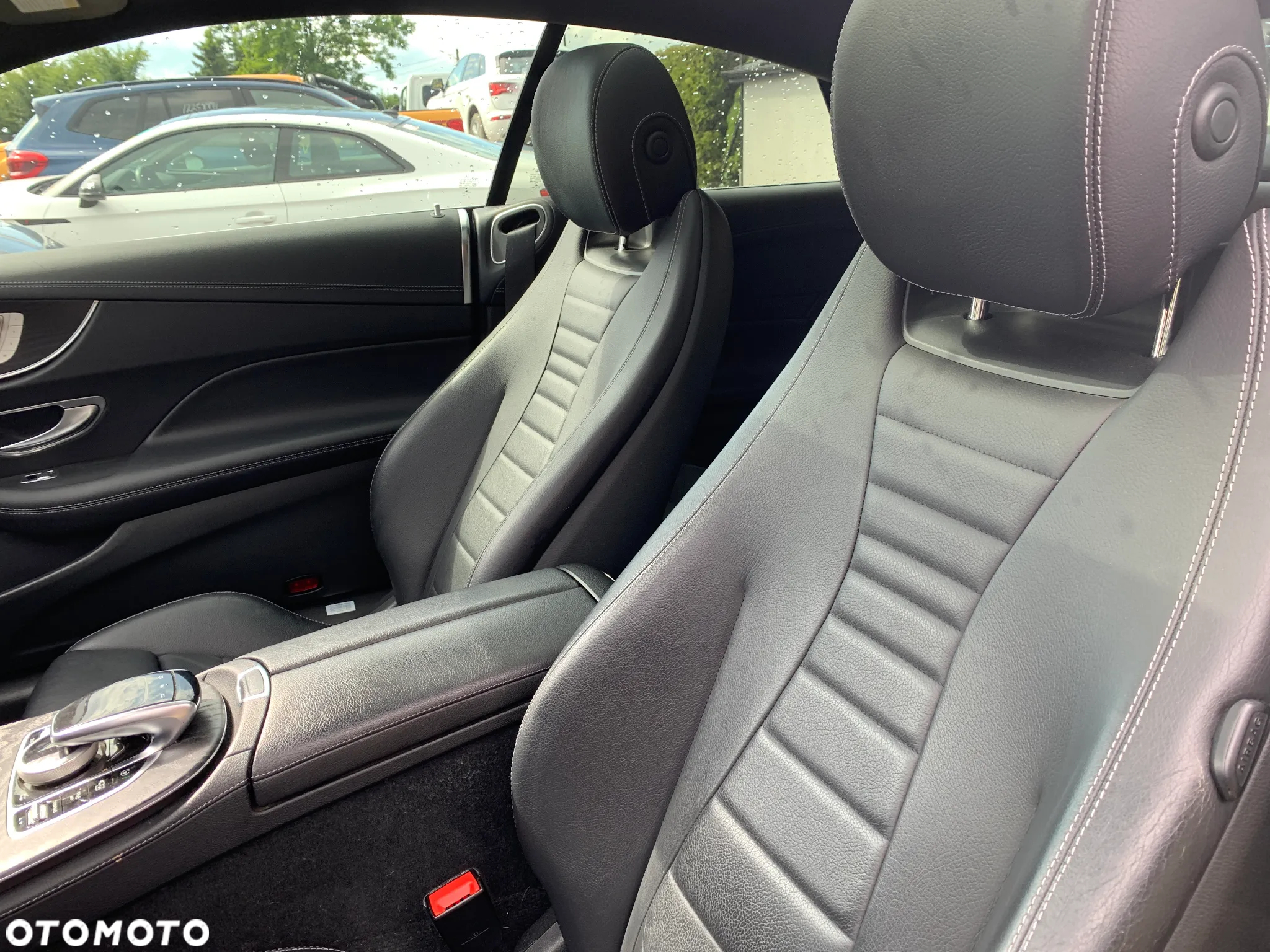 Mercedes-Benz Klasa E 400 4Matic Coupe 9G-TRONIC AMG Line - 15