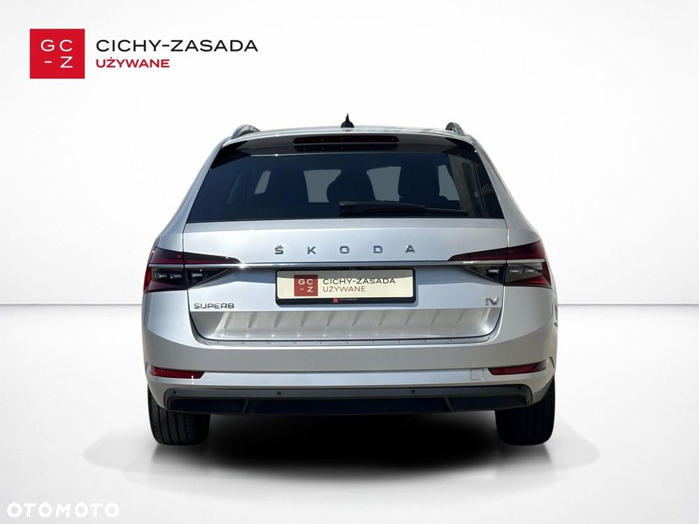 Skoda Superb 1.4 TSI Plug-In Hybrid Style DSG - 4