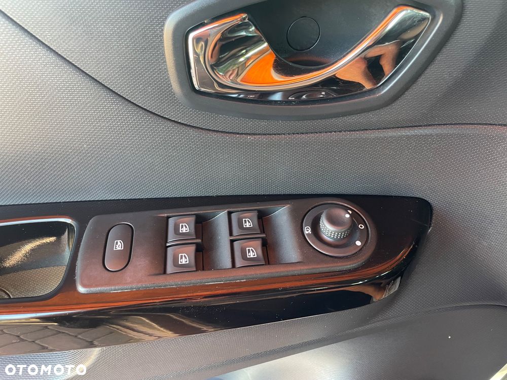 Renault Captur 1.5 dCi Energy Intens EU6 - 12