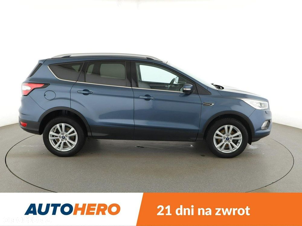 Ford Kuga 1.5 EcoBoost 2x4 Cool & Connect - 9