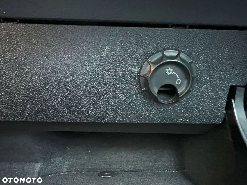 Volkswagen Sharan - 30