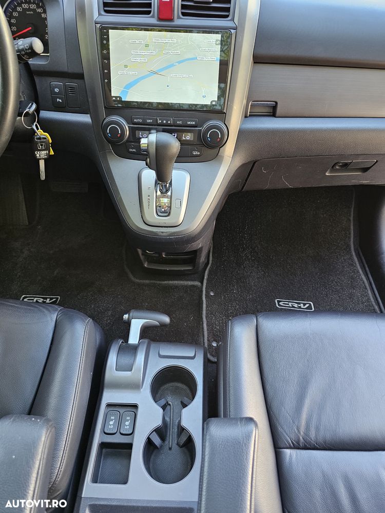 Honda CR-V 2.0i-VTEC Automatik Executive 50 Jahre Edition - 13