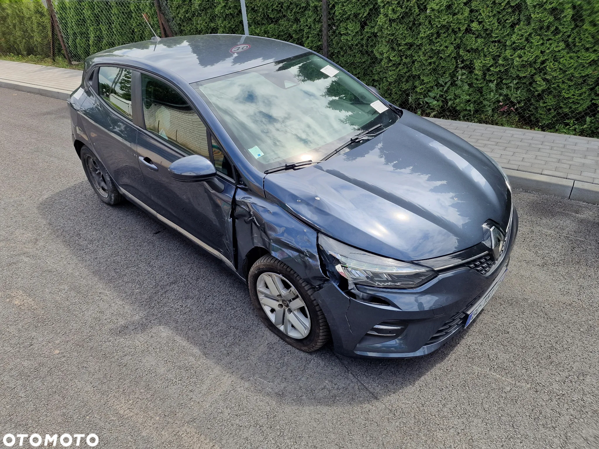 Renault Clio BLUE dCi 100 EVOLUTION - 33