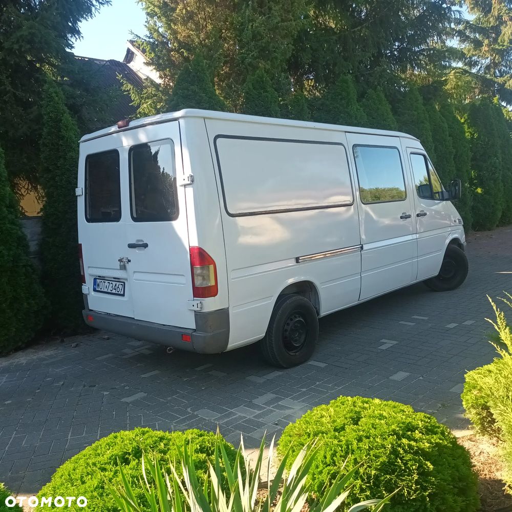 Mercedes-Benz Sprinter - 5