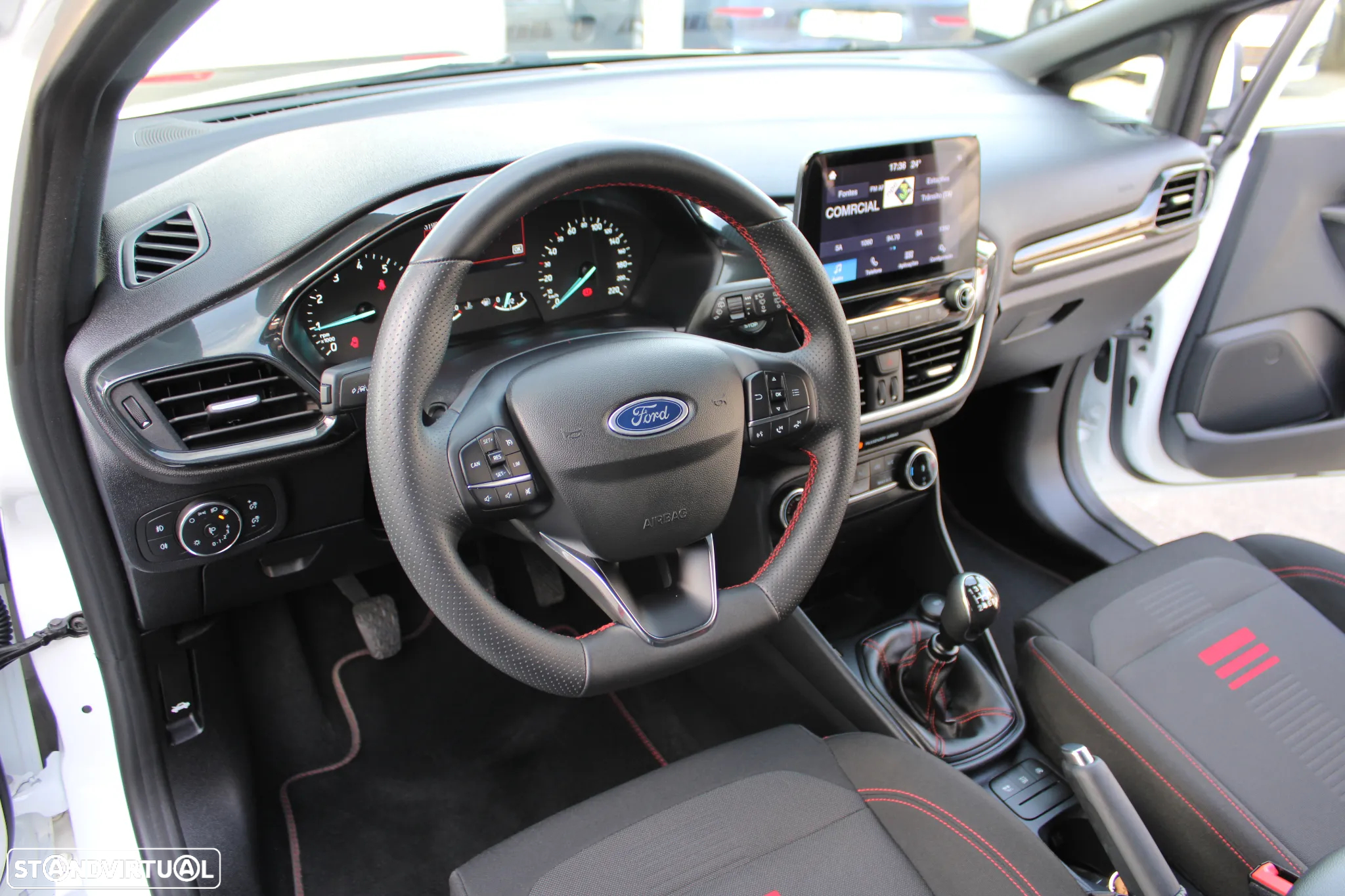 Ford Fiesta 1.0 EcoBoost ST-Line - 15