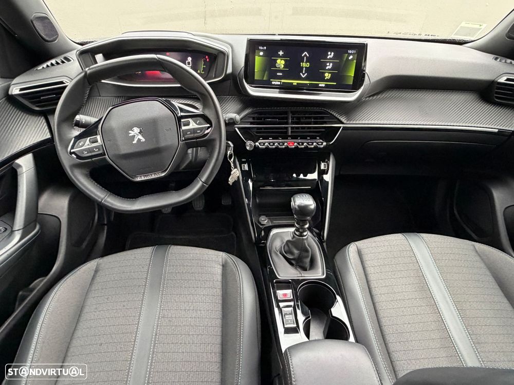 Peugeot 2008 1.2 PureTech Allure Pack - 8