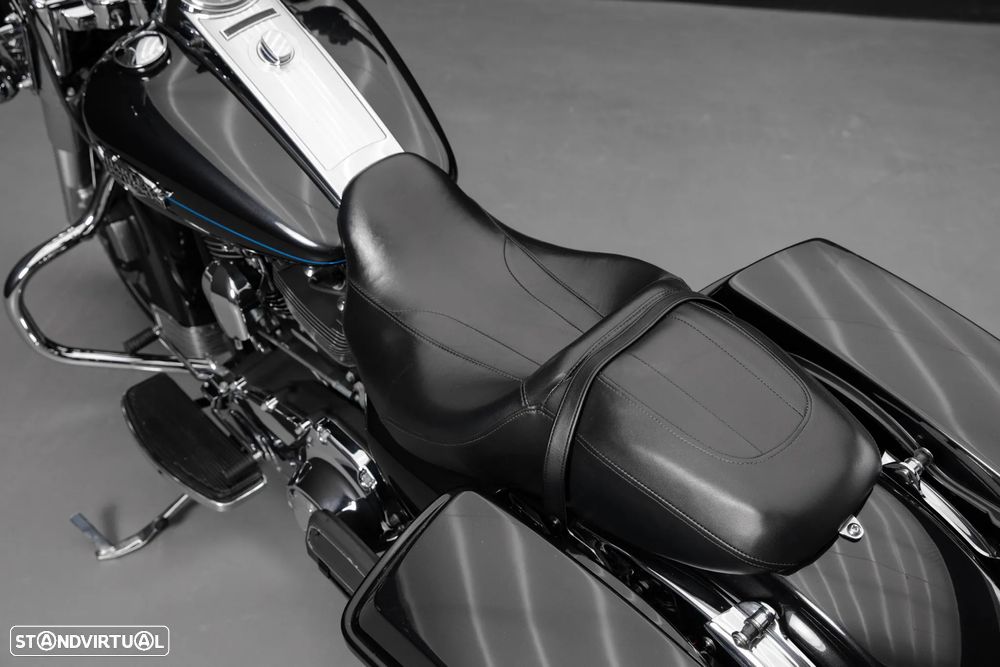 Harley-Davidson FLHR Road King - 16