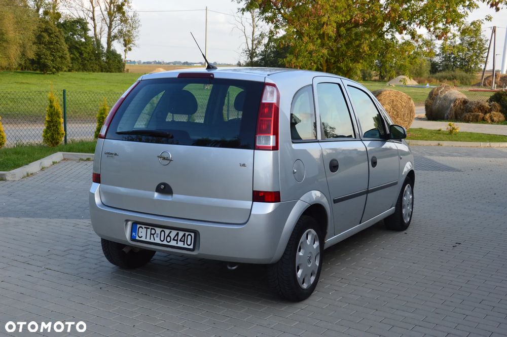 Opel Meriva - 10