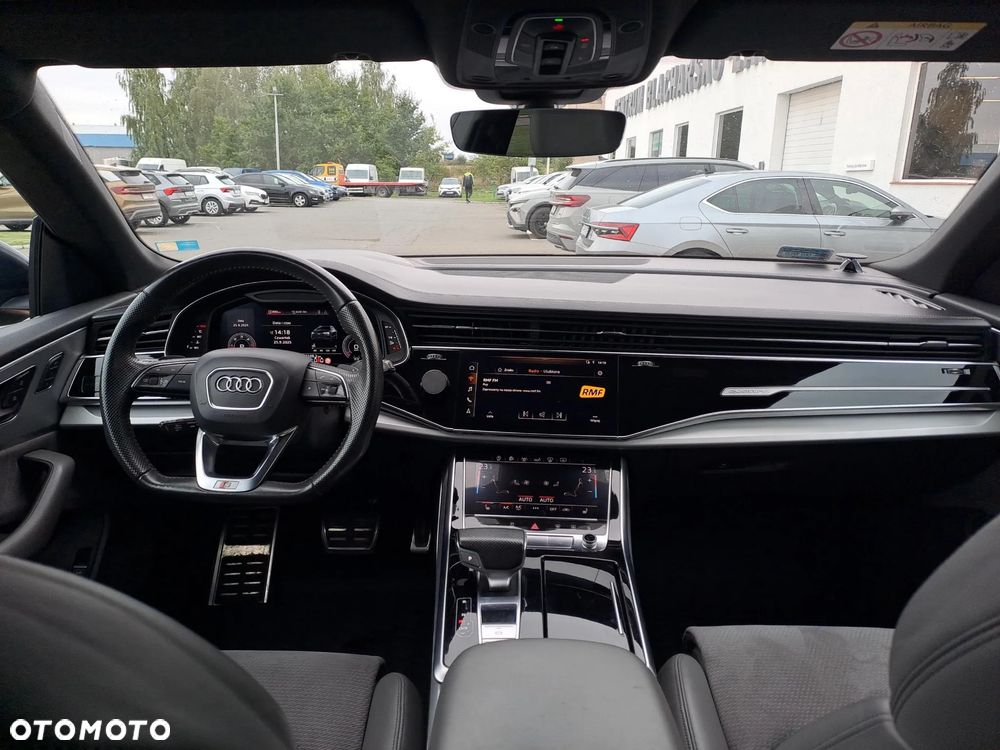 Audi Q8 - 14